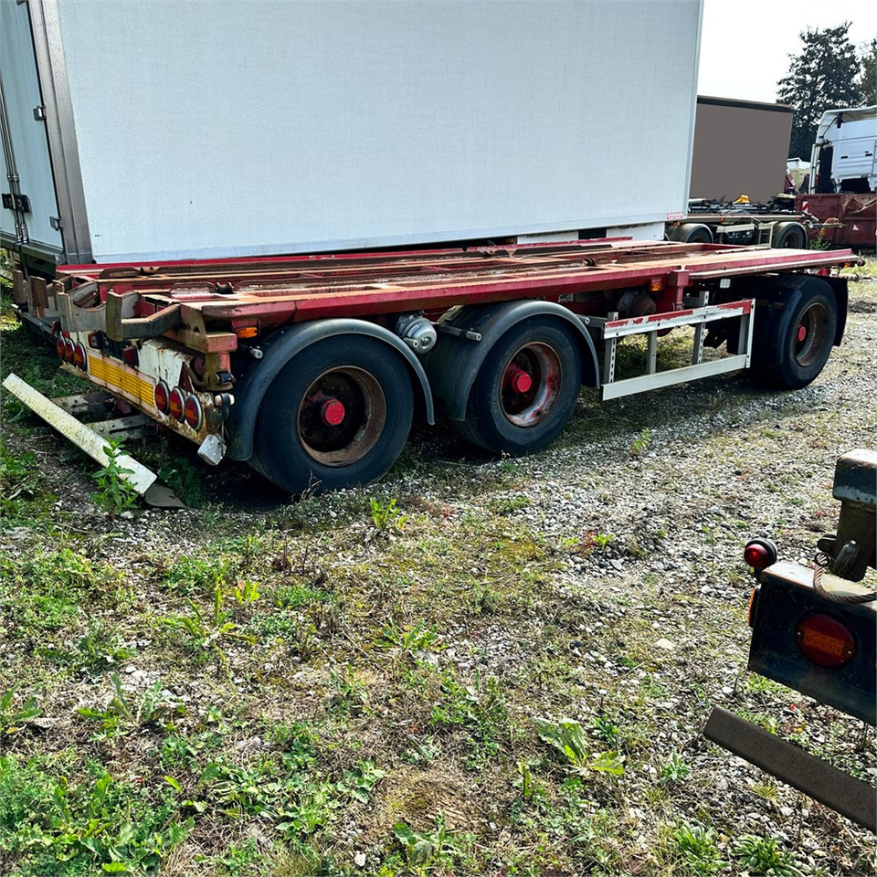 MTDK Transfer trailer - Hákový/ Ramenový nosič přívěs: obrázek 2 MTDK Transfer trailer - Hákový/ Ramenový nosič přívěs: obrázek 2