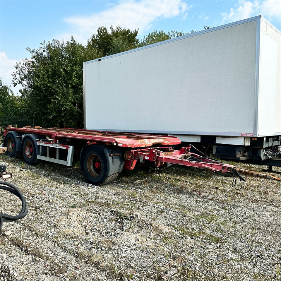 MTDK Transfer trailer - Hákový/ Ramenový nosič přívěs: obrázek 4 MTDK Transfer trailer - Hákový/ Ramenový nosič přívěs: obrázek 4