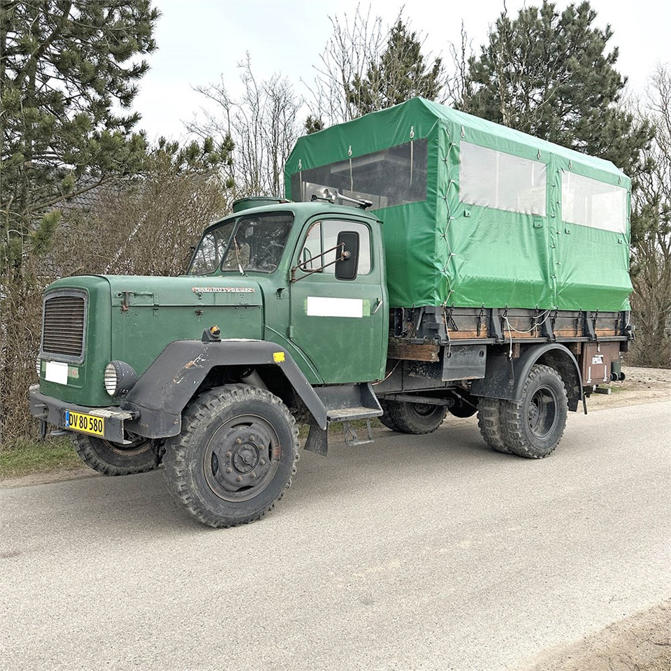 Magirus Deutz 125 A - Plachtový nákladní auto: obrázek 1 Magirus Deutz 125 A - Plachtový nákladní auto: obrázek 1