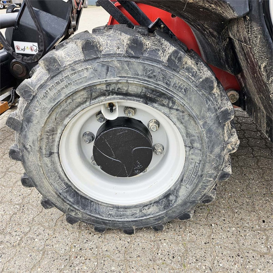 Teleskopický manipulátor Manitou MT625 H: obrázek 40 Teleskopický manipulátor Manitou MT625 H: obrázek 40