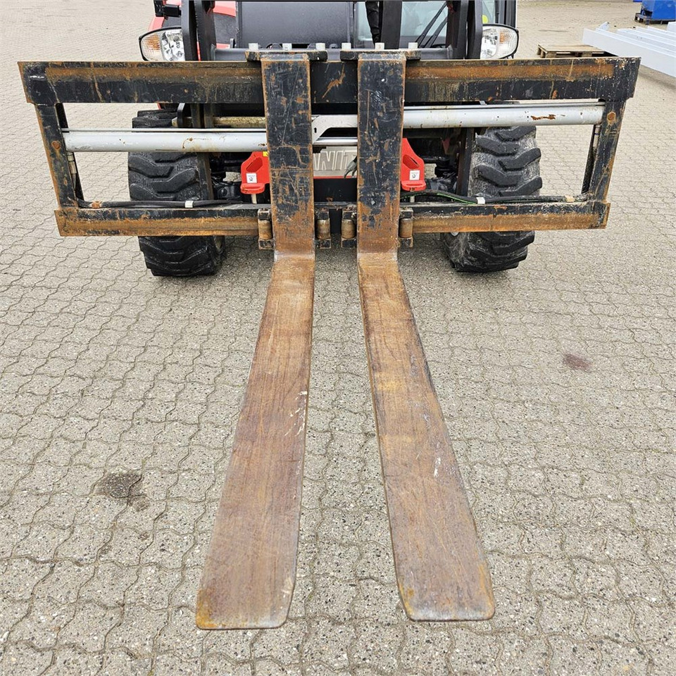 Teleskopický manipulátor Manitou MT625 H: obrázek 44 Teleskopický manipulátor Manitou MT625 H: obrázek 44