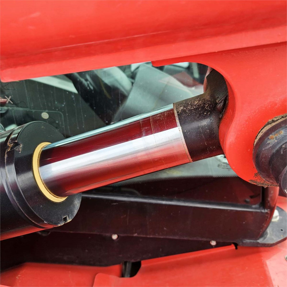 Teleskopický manipulátor Manitou MT625 H: obrázek 48 Teleskopický manipulátor Manitou MT625 H: obrázek 48