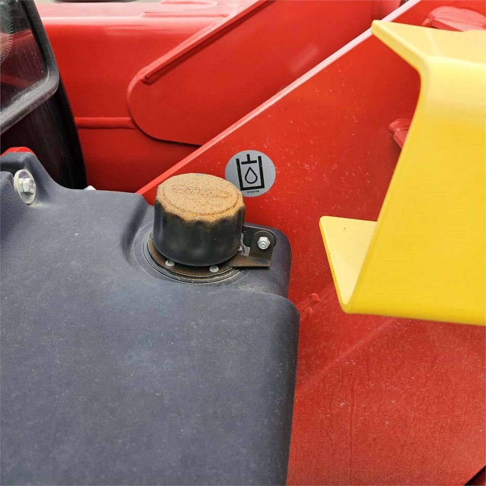 Teleskopický manipulátor Manitou MT625 H: obrázek 35 Teleskopický manipulátor Manitou MT625 H: obrázek 35