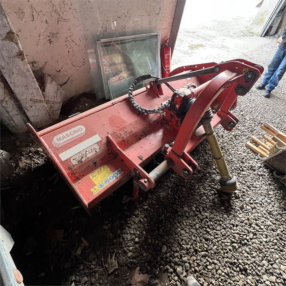 Maschio CR 190 - Stroj na sklizeň pícnin: obrázek 4 Maschio CR 190 - Stroj na sklizeň pícnin: obrázek 4
