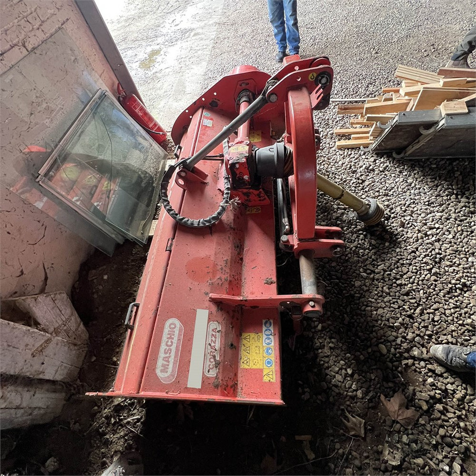 Maschio CR 190 - Stroj na sklizeň pícnin: obrázek 5 Maschio CR 190 - Stroj na sklizeň pícnin: obrázek 5