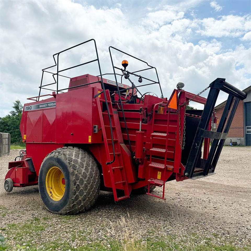 Massey Ferguson 190 - Stroj na sklizeň pícnin: obrázek 5 Massey Ferguson 190 - Stroj na sklizeň pícnin: obrázek 5