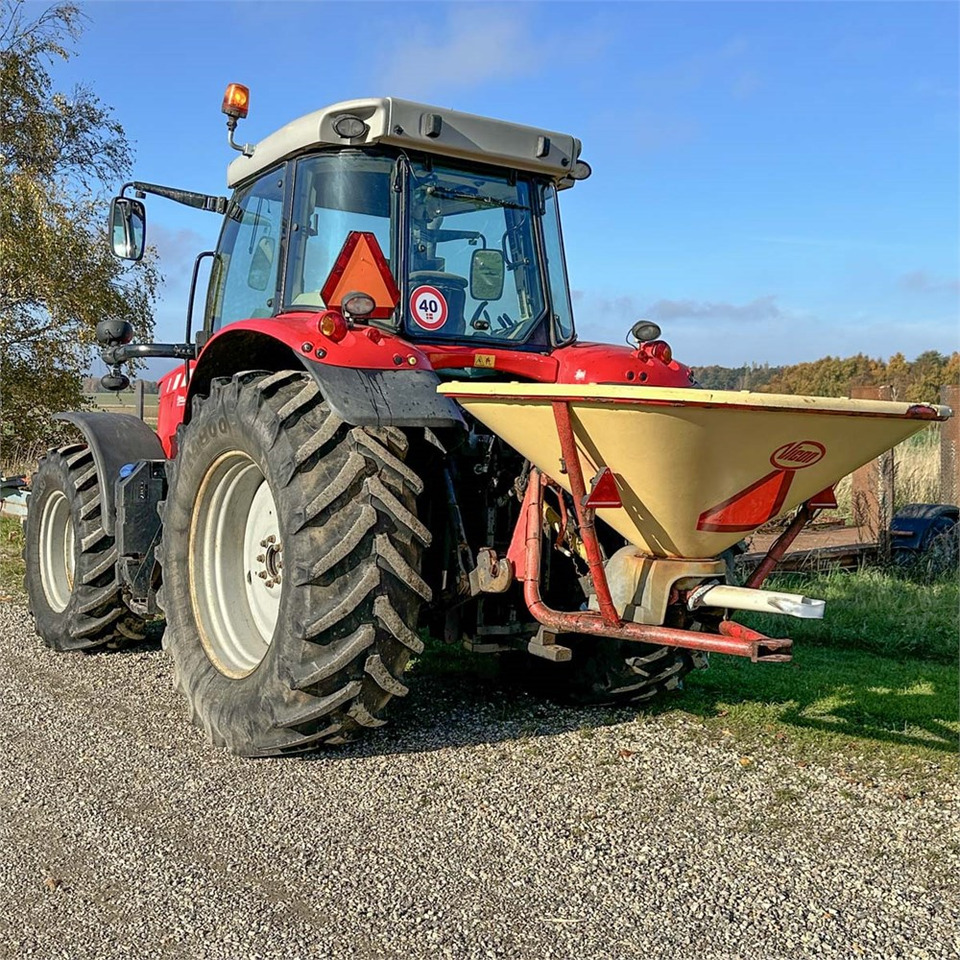 Massey Ferguson 6615 - Traktor: obrázek 5 Massey Ferguson 6615 - Traktor: obrázek 5