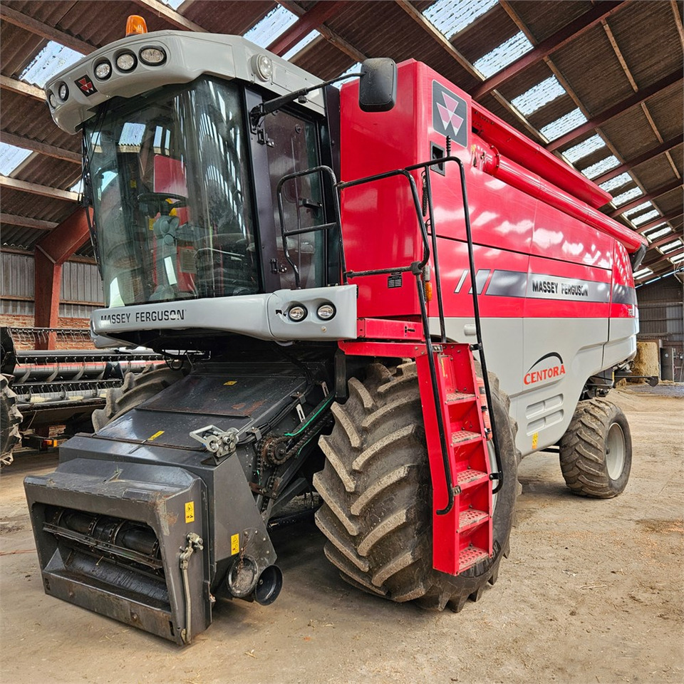 Massey Ferguson Centora 7282 - Kombajn: obrázek 3 Massey Ferguson Centora 7282 - Kombajn: obrázek 3