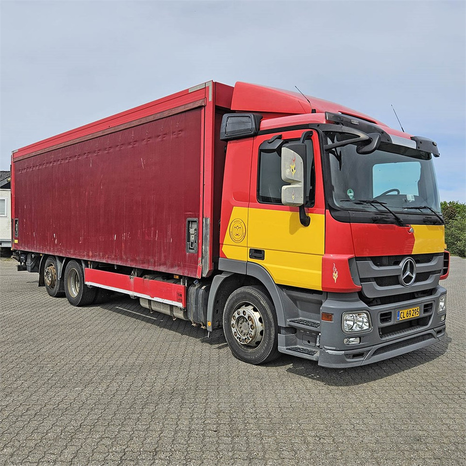 Skříňový nákladní auto Mercedes Actros 2541: obrázek 7