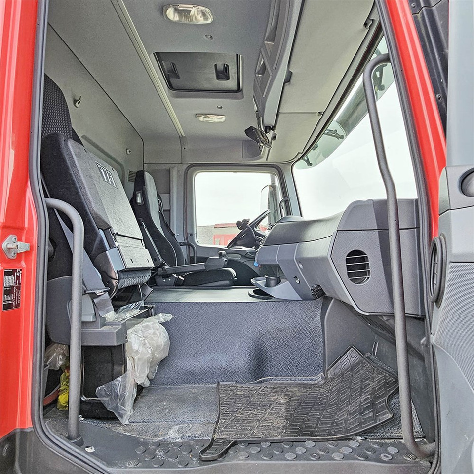Skříňový nákladní auto Mercedes Actros 2541: obrázek 16