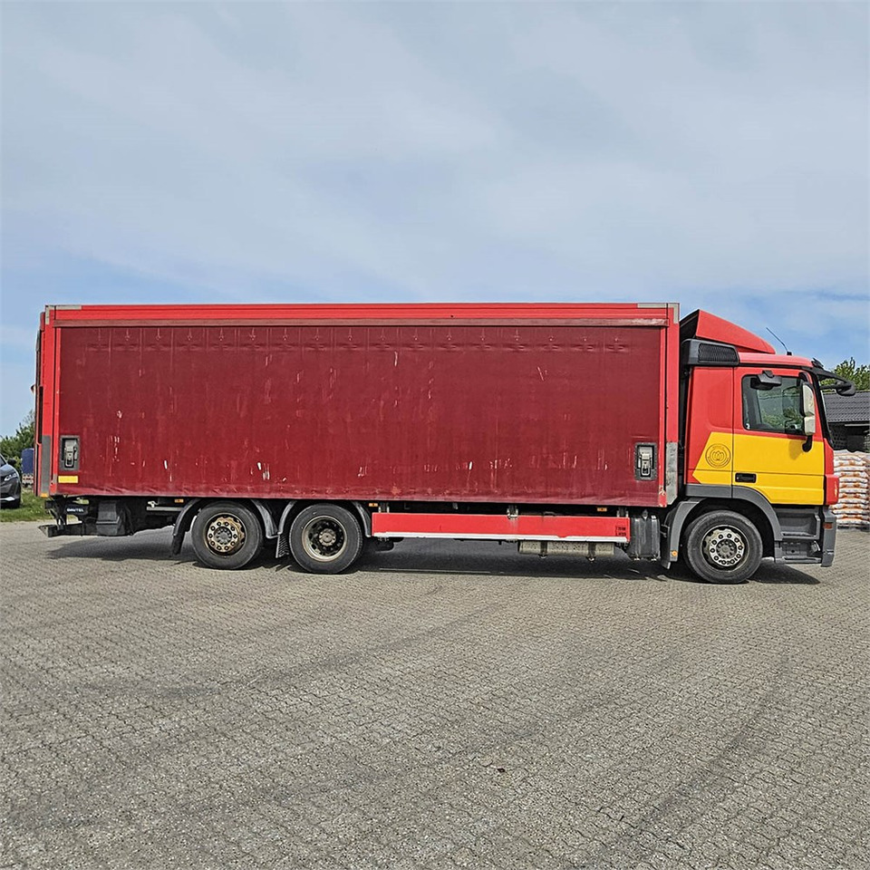 Skříňový nákladní auto Mercedes Actros 2541: obrázek 6