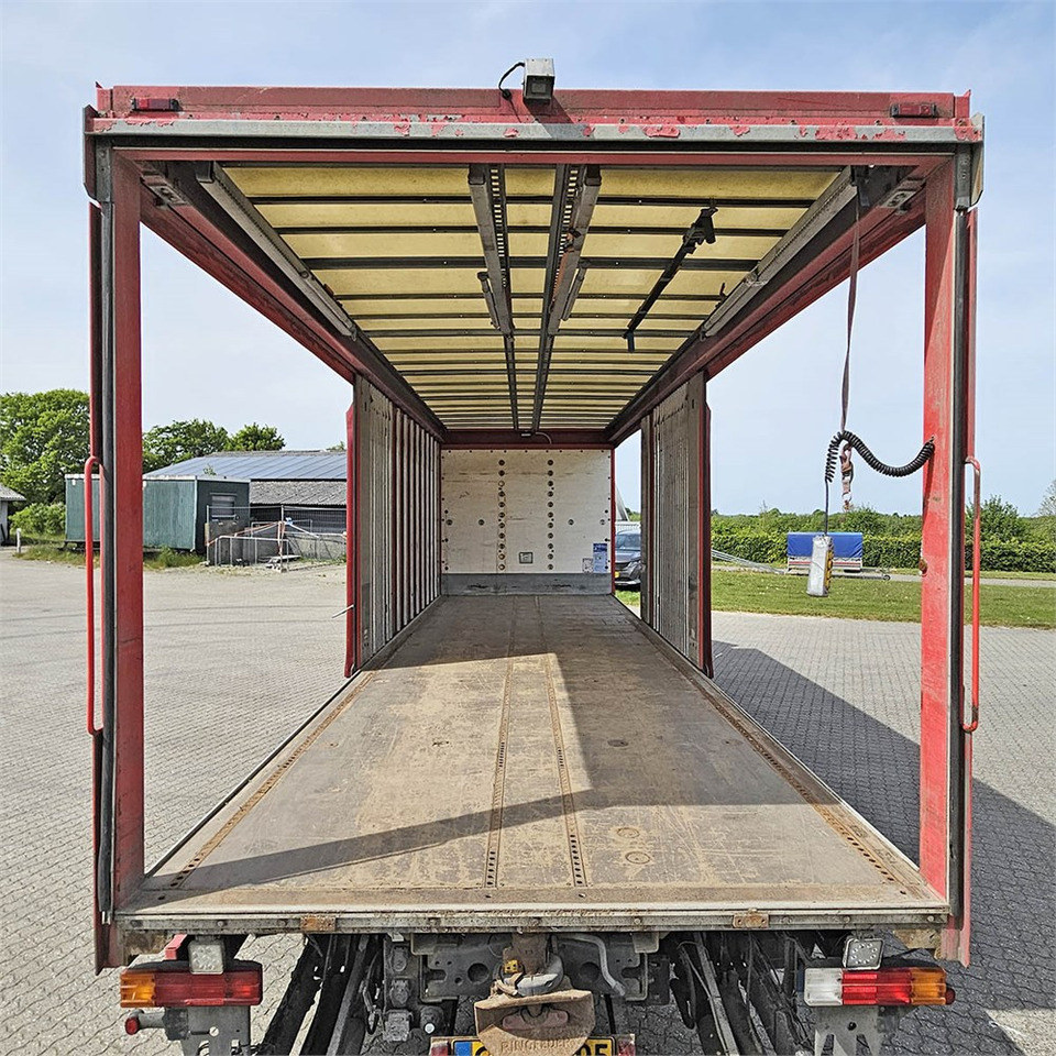 Skříňový nákladní auto Mercedes Actros 2541: obrázek 40