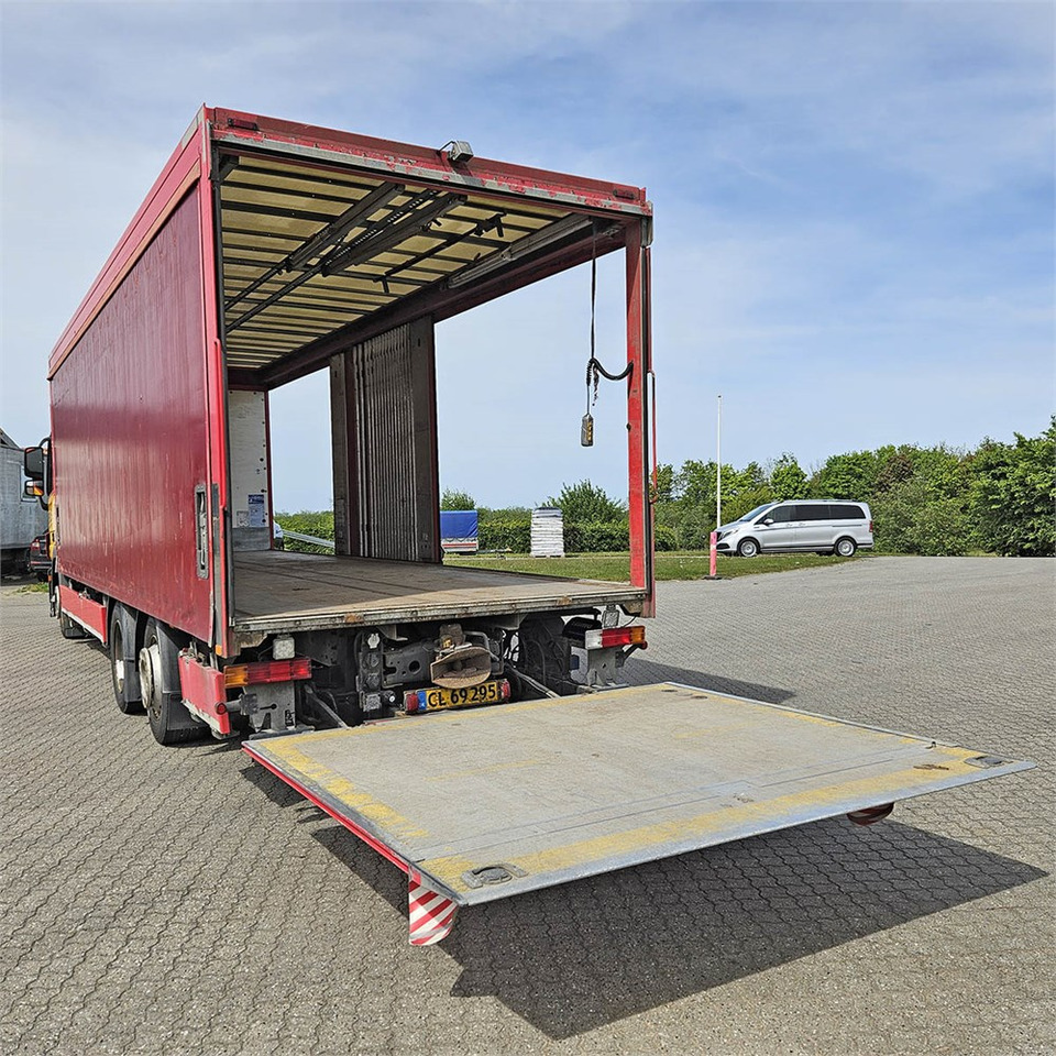 Skříňový nákladní auto Mercedes Actros 2541: obrázek 11