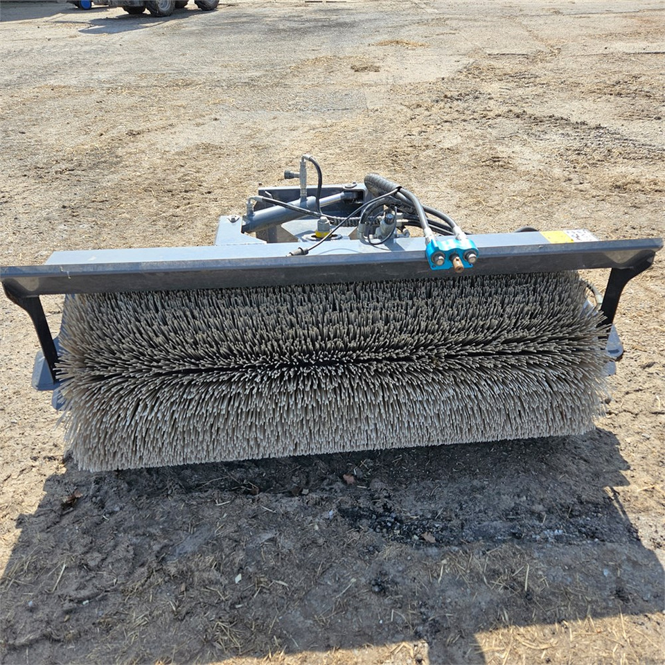 Multione Duo 12,5 - Zametač: obrázek 2 Multione Duo 12,5 - Zametač: obrázek 2