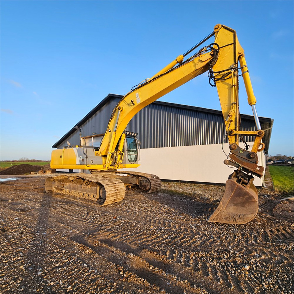Pásové rýpadlo New Holland E 305: obrázek 6