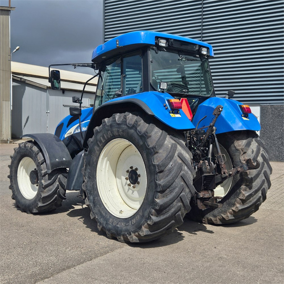 New Holland T7550 - Traktor: obrázek 3 New Holland T7550 - Traktor: obrázek 3