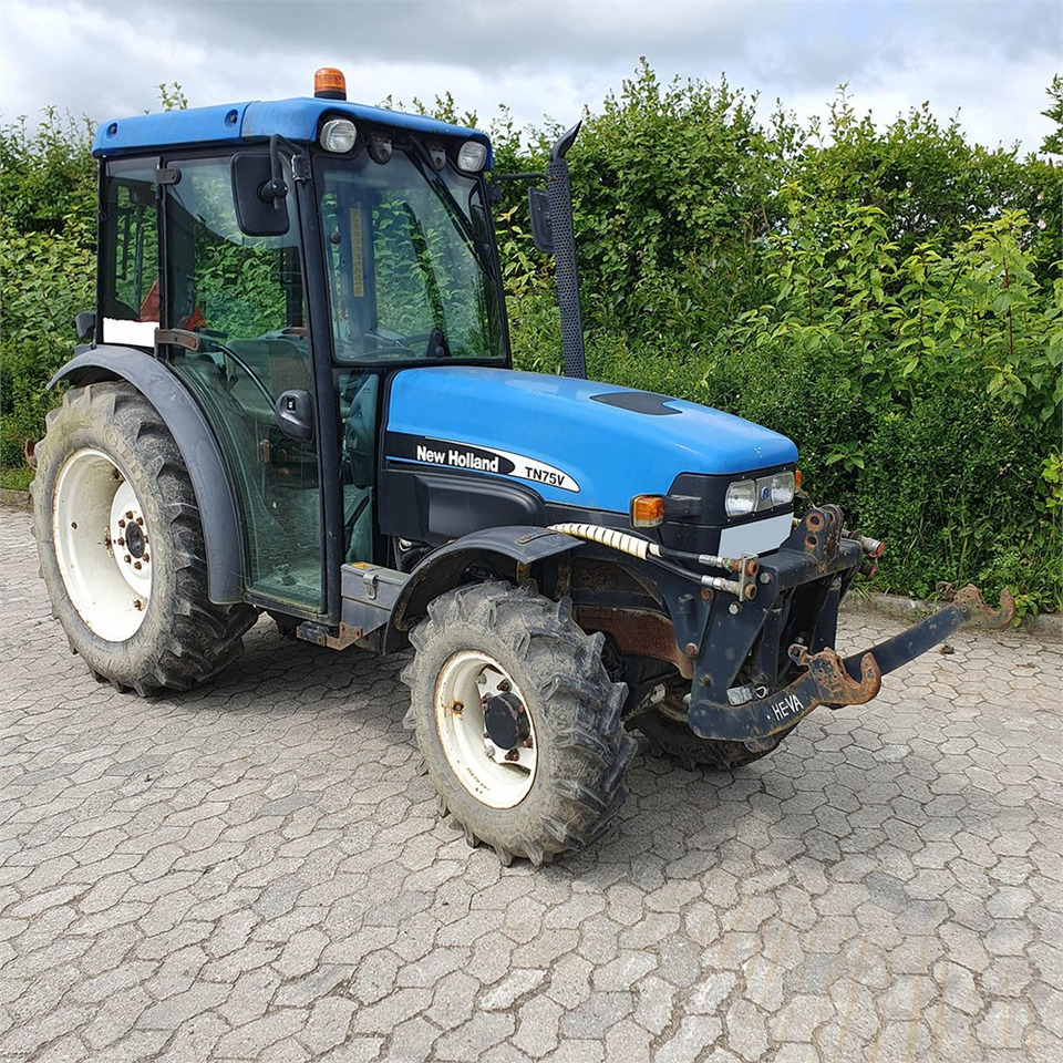 New Holland TN75 V - Traktor: obrázek 1 New Holland TN75 V - Traktor: obrázek 1