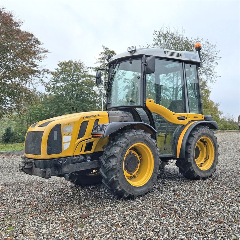 Pasquali 7.95 Orion - Komunální traktor: obrázek 1 Pasquali 7.95 Orion - Komunální traktor: obrázek 1