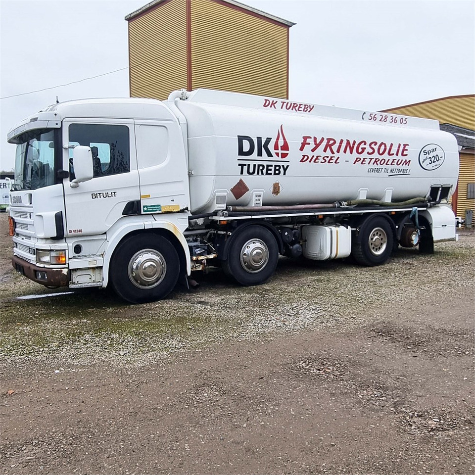 Scania P94 - Cisternové vozidlo: obrázek 1 Scania P94 - Cisternové vozidlo: obrázek 1