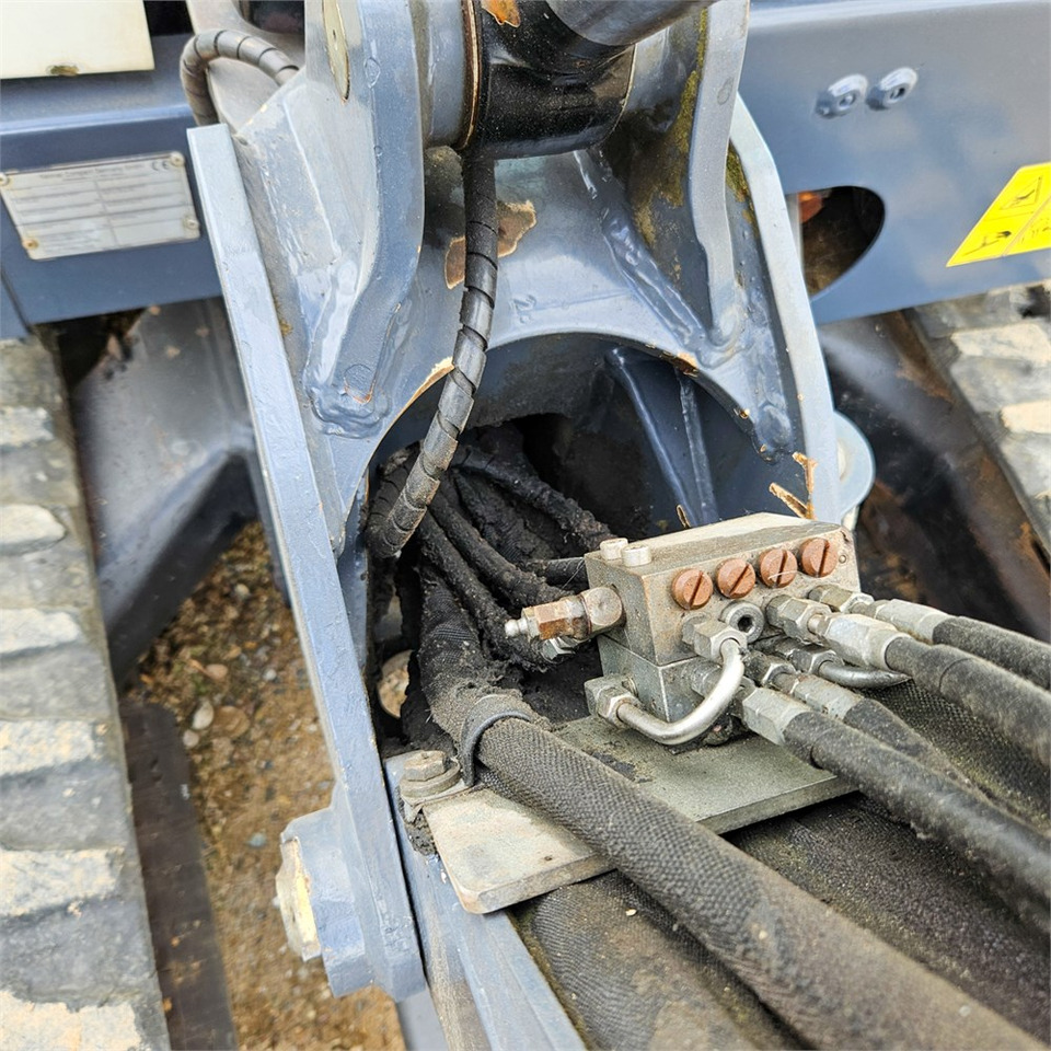 Mini rýpadlo Schaeff-Terex TC35-2: obrázek 13
