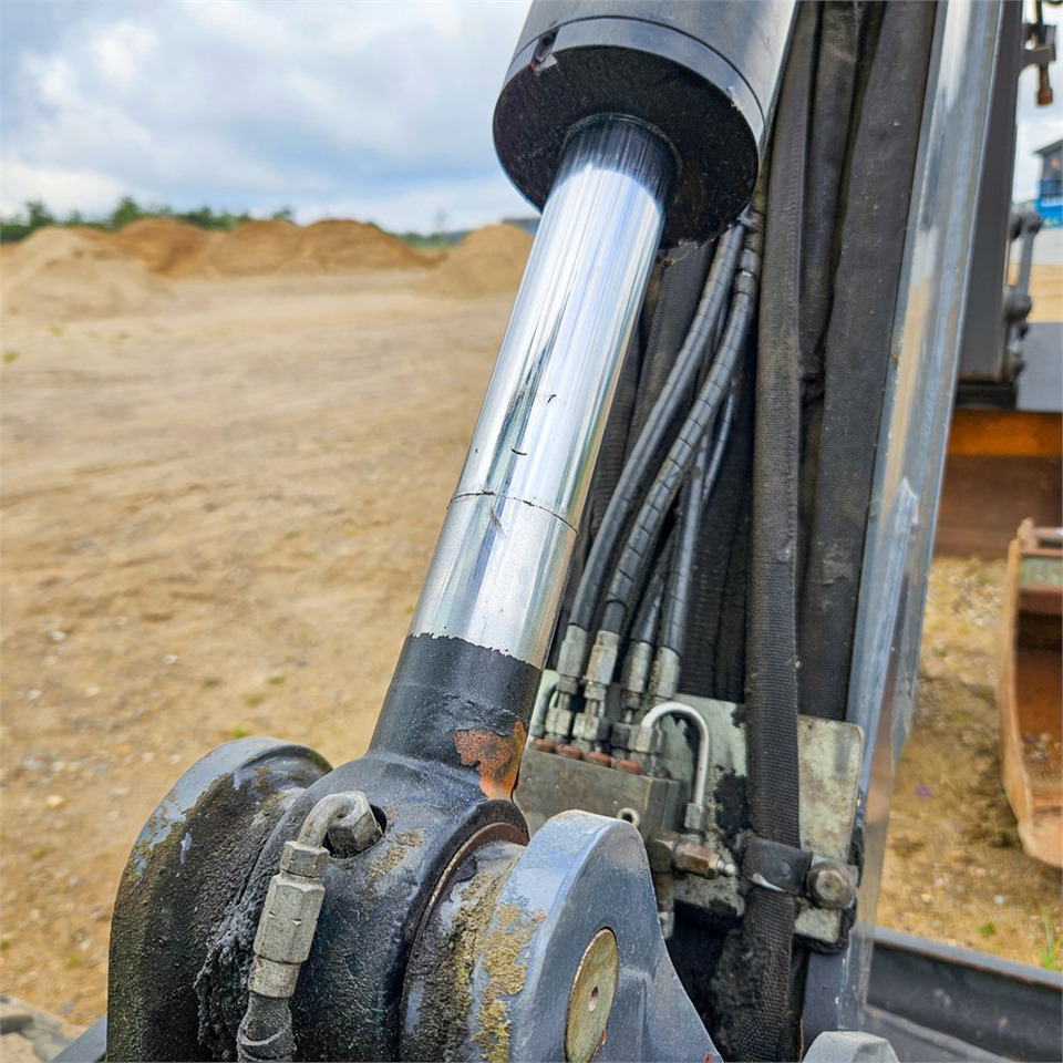 Mini rýpadlo Schaeff-Terex TC35-2: obrázek 14