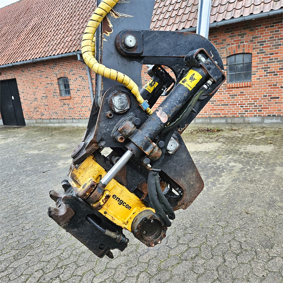 Schaeff-Terex TW110 - Kolesové rýpadlo: obrázek 4 Schaeff-Terex TW110 - Kolesové rýpadlo: obrázek 4