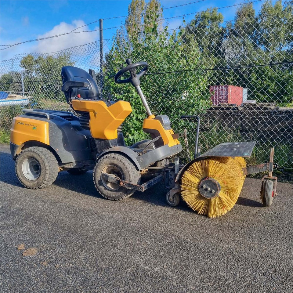 Stiga Park PRo 540 IX - Sekačka na trávu: obrázek 1 Stiga Park PRo 540 IX - Sekačka na trávu: obrázek 1