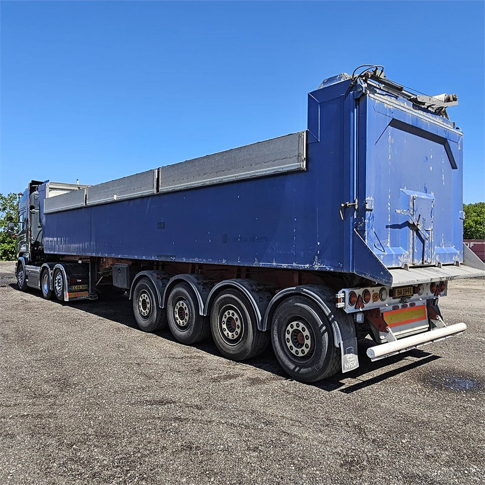 Scania V8 PGR 730 - Tahač: obrázek 4 Scania V8 PGR 730 - Tahač: obrázek 4