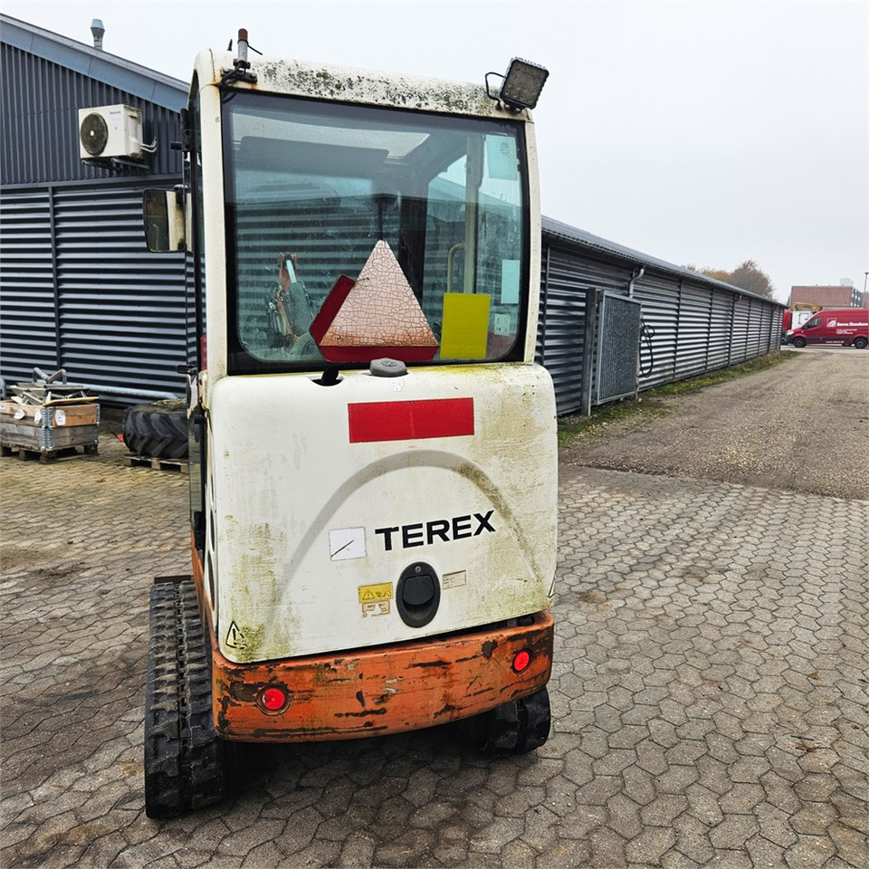 Terex TC16 - Mini rýpadlo: obrázek 4 Terex TC16 - Mini rýpadlo: obrázek 4