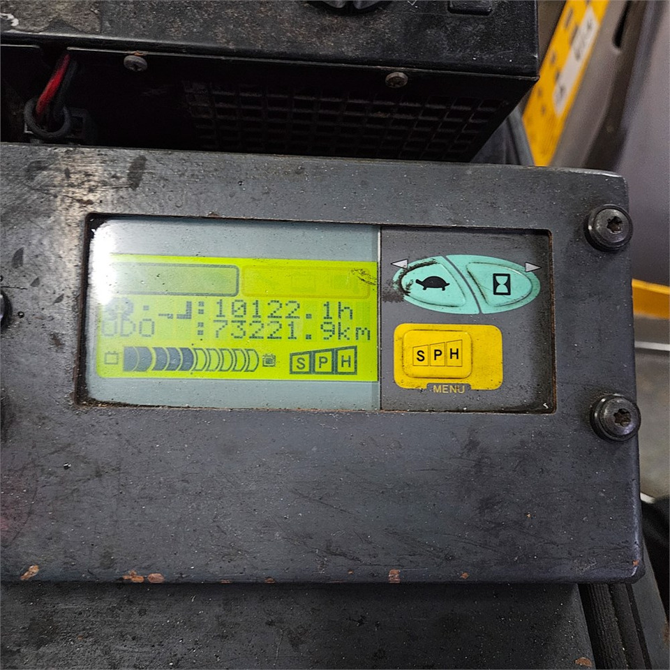 Vysokozdvižný vozík Toyota 7FBMF30: obrázek 13