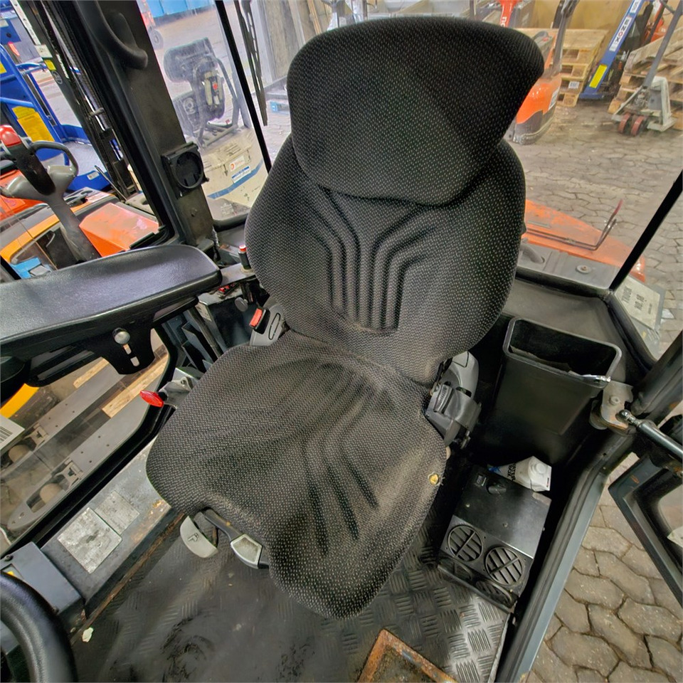 Vysokozdvižný vozík Toyota 7FBMF30: obrázek 8