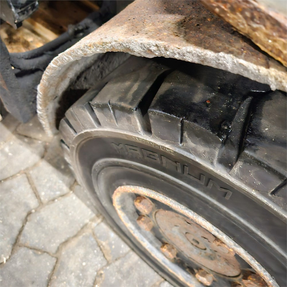 Vysokozdvižný vozík Toyota 7FBMF30: obrázek 17