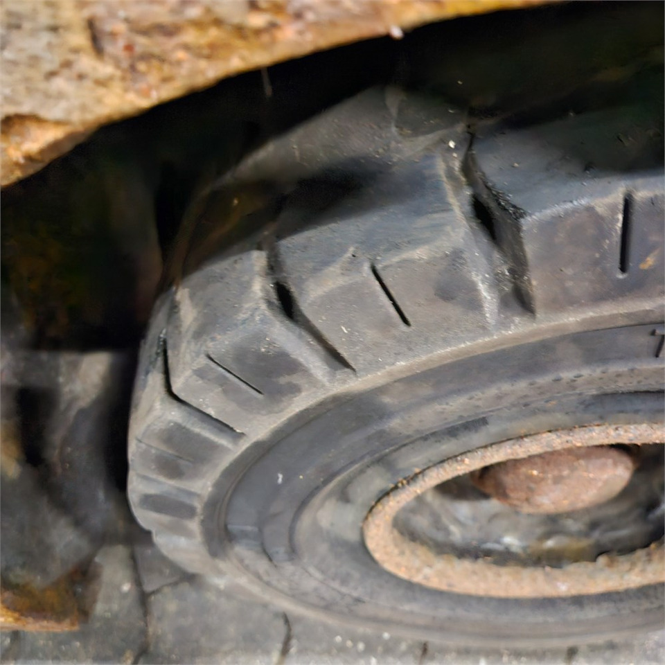 Vysokozdvižný vozík Toyota 7FBMF30: obrázek 15