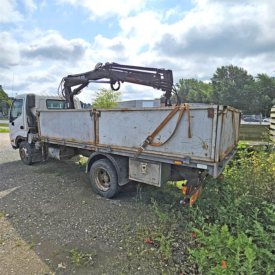 Toyota Dyna 200 - Nákladní automobil valníkový/ Plošinový: obrázek 4 Toyota Dyna 200 - Nákladní automobil valníkový/ Plošinový: obrázek 4