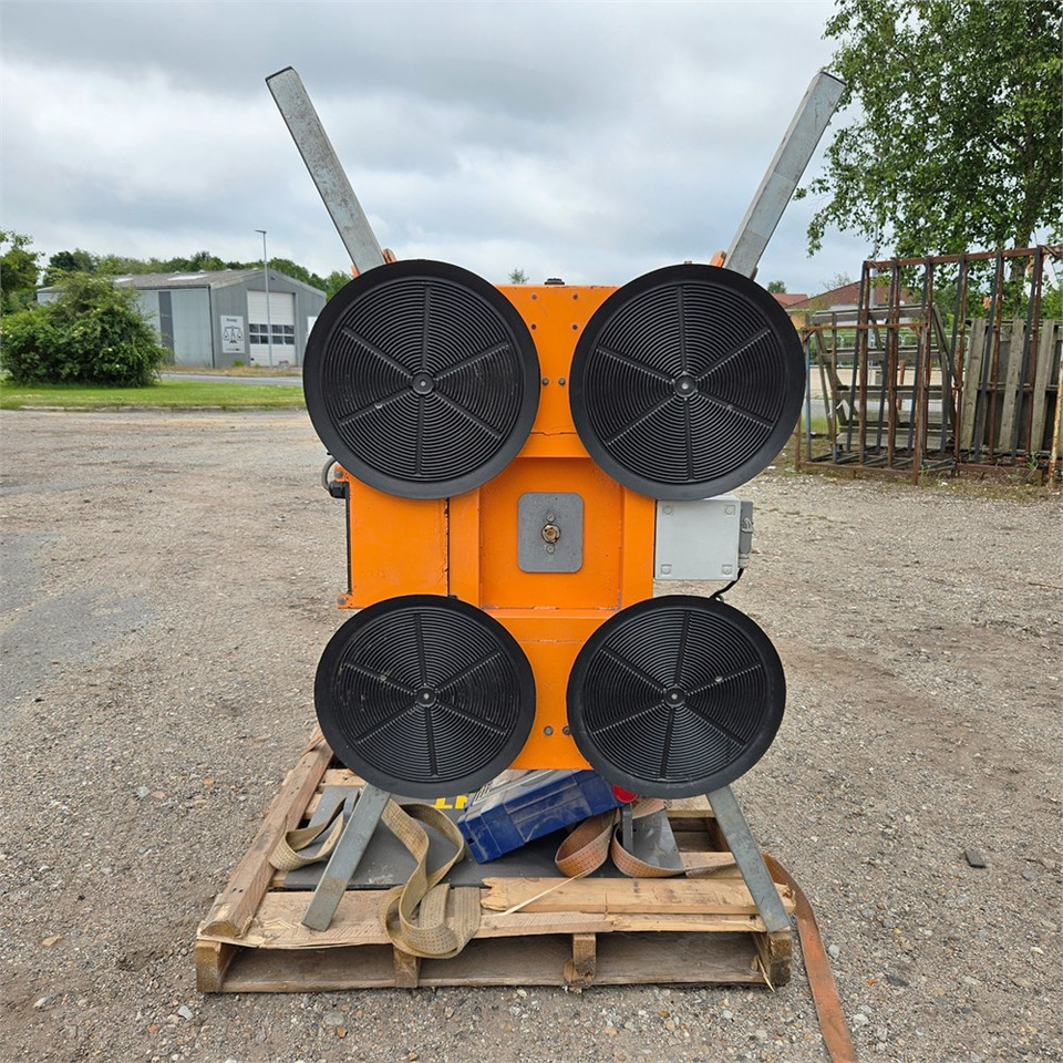 Unknown GL-cc777600 - Teleskopický manipulátor: obrázek 2 Unknown GL-cc777600 - Teleskopický manipulátor: obrázek 2