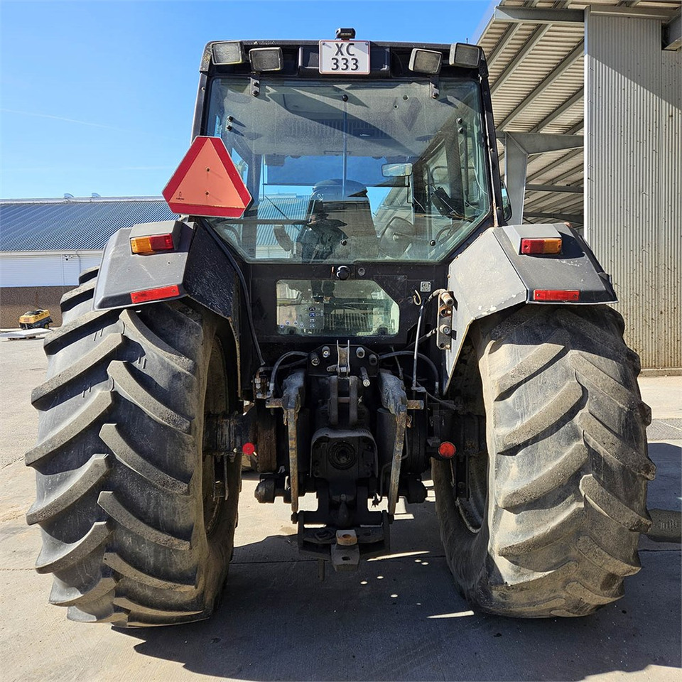 Valmet Valtra 8450 - Traktor: obrázek 4 Valmet Valtra 8450 - Traktor: obrázek 4