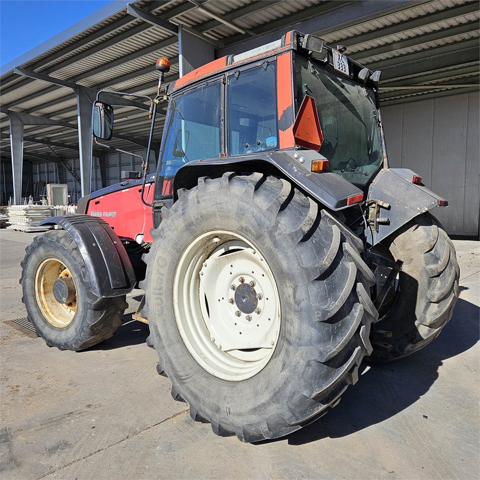 Valmet Valtra 8450 - Traktor: obrázek 3 Valmet Valtra 8450 - Traktor: obrázek 3