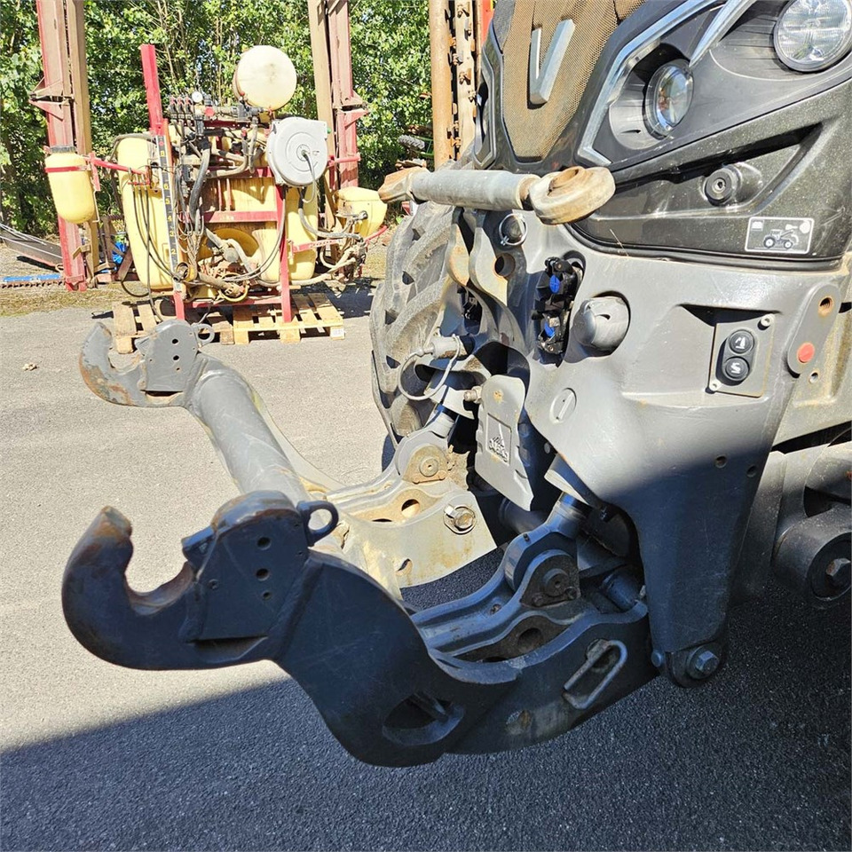 Traktor Valtra s394: obrázek 27 Traktor Valtra s394: obrázek 27