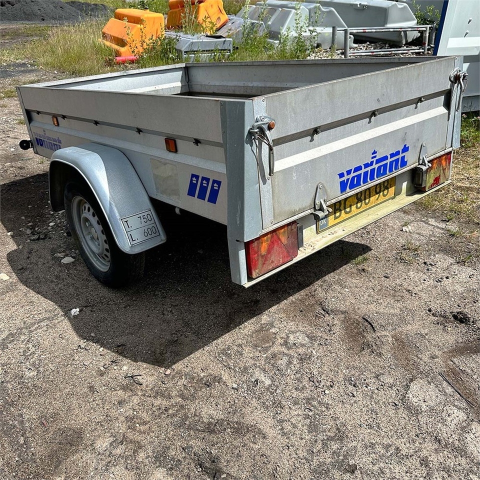 Variant VA 502 D 1 - Přívěsný vozík: obrázek 3 Variant VA 502 D 1 - Přívěsný vozík: obrázek 3