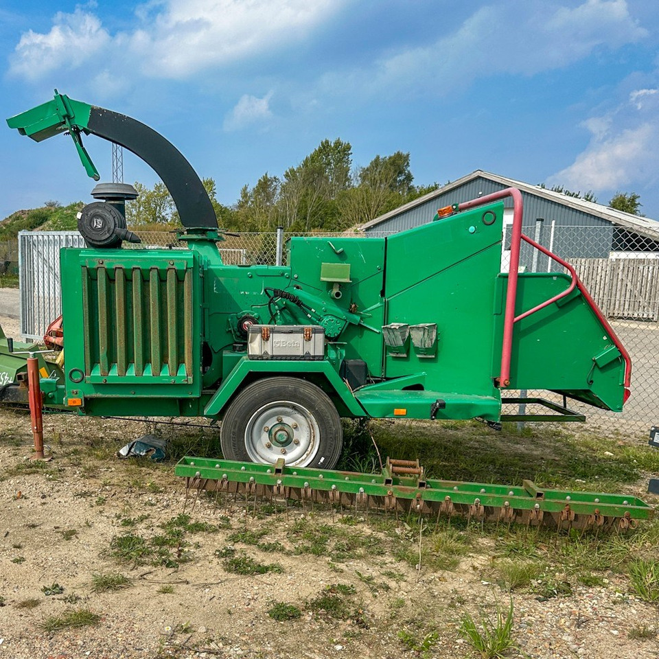 Vermeer BC1000 XL - Štěpkovač: obrázek 1 Vermeer BC1000 XL - Štěpkovač: obrázek 1