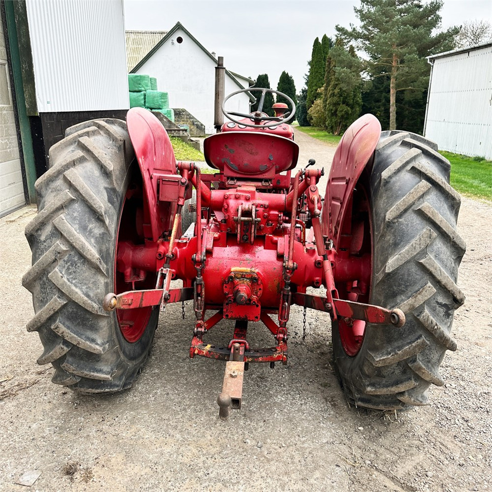 Volvo 400 - Traktor: obrázek 4 Volvo 400 - Traktor: obrázek 4