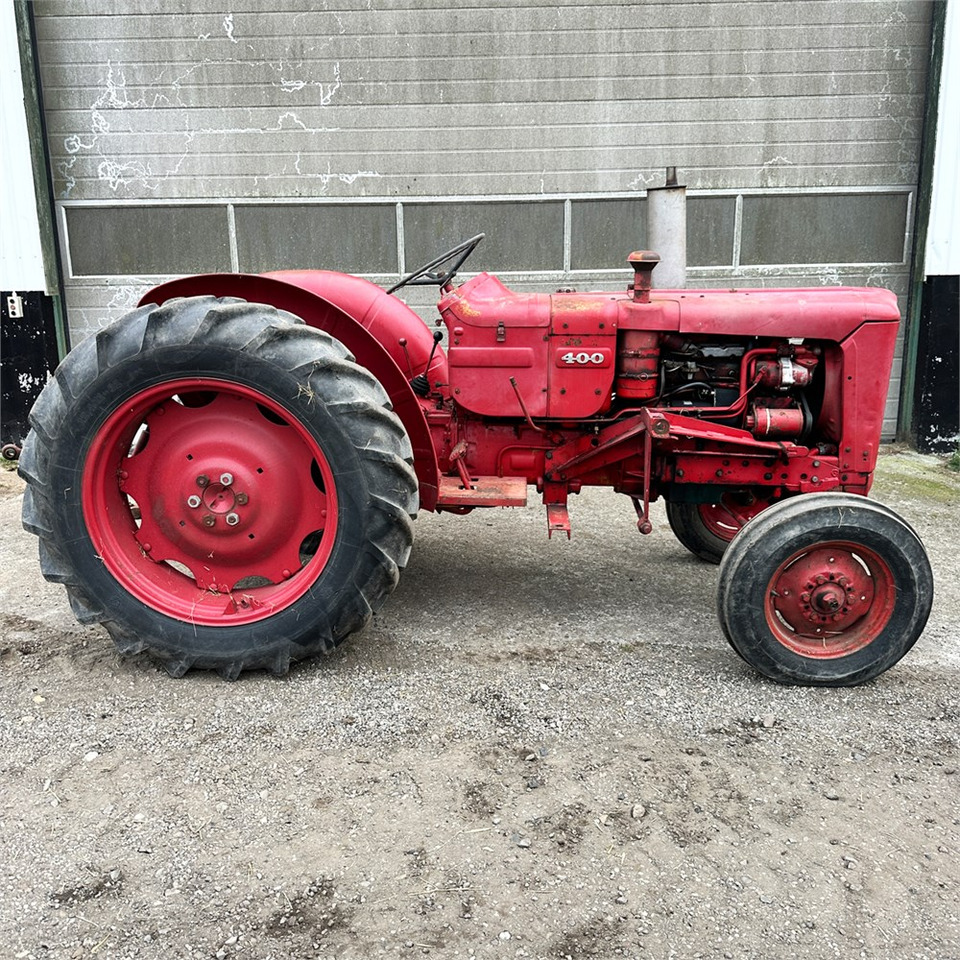 Volvo 400 - Traktor: obrázek 2 Volvo 400 - Traktor: obrázek 2