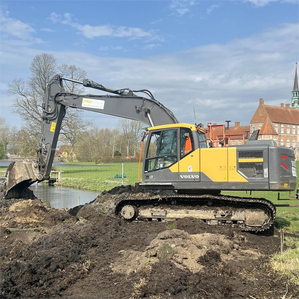 Volvo EC220 EL - Pásové rýpadlo: obrázek 1 Volvo EC220 EL - Pásové rýpadlo: obrázek 1