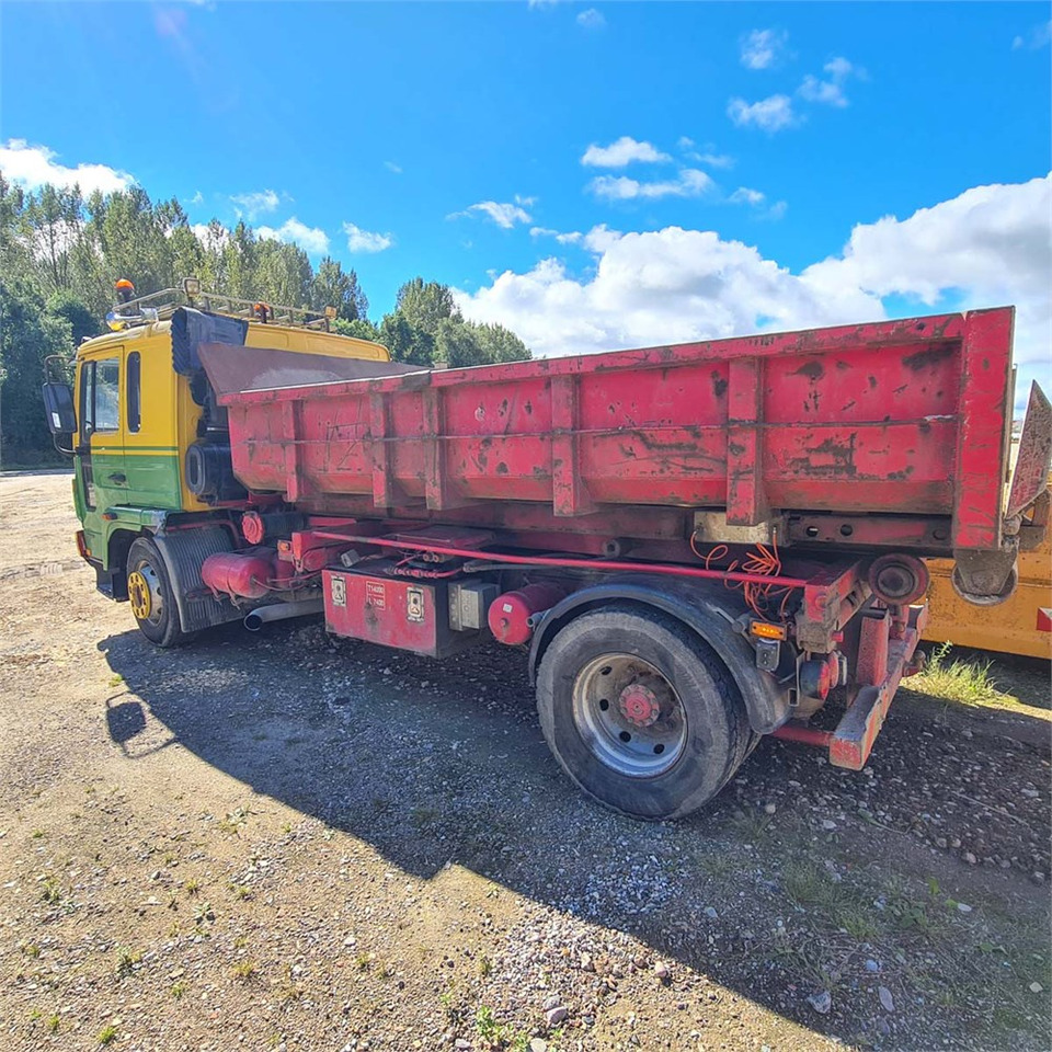 Volvo FL612 - Nákladní auto - kabelový systém: obrázek 3 Volvo FL612 - Nákladní auto - kabelový systém: obrázek 3
