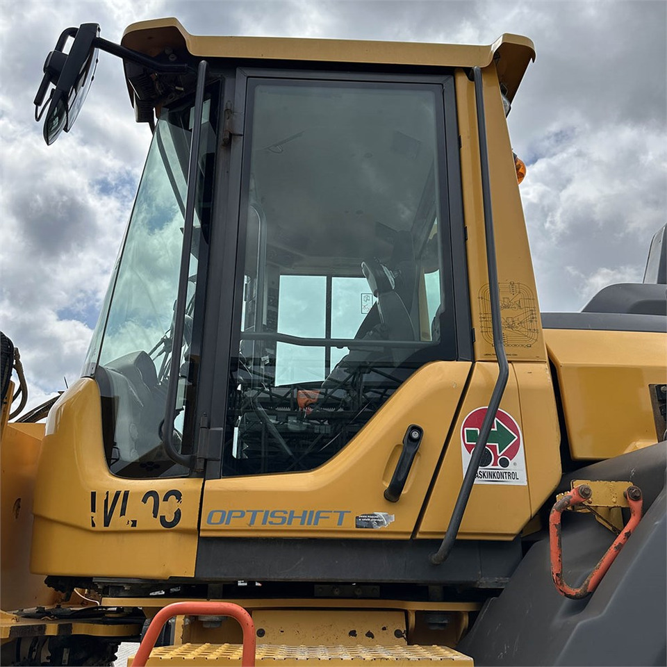 Kolový nakladač Volvo L120 H: obrázek 12