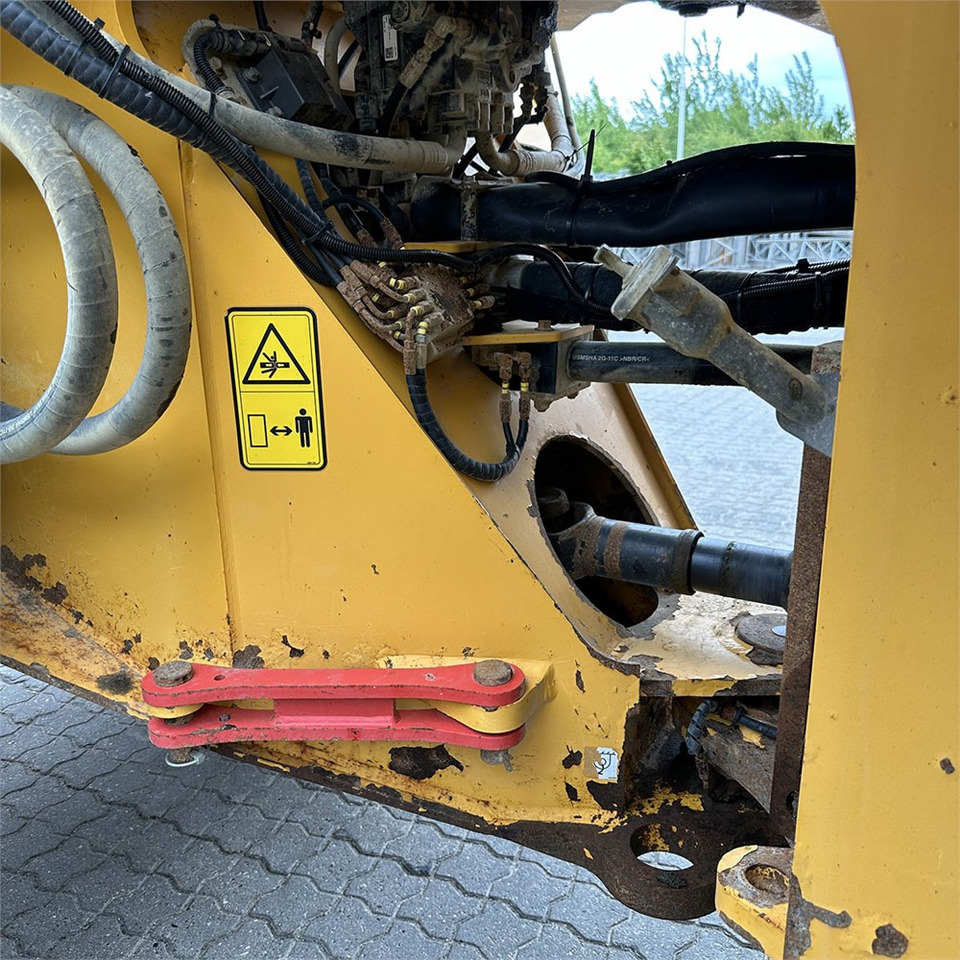 Kolový nakladač Volvo L120 H: obrázek 38