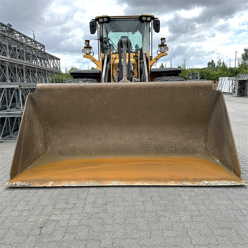 Volvo L120 H - Kolový nakladač: obrázek 3 Volvo L120 H - Kolový nakladač: obrázek 3