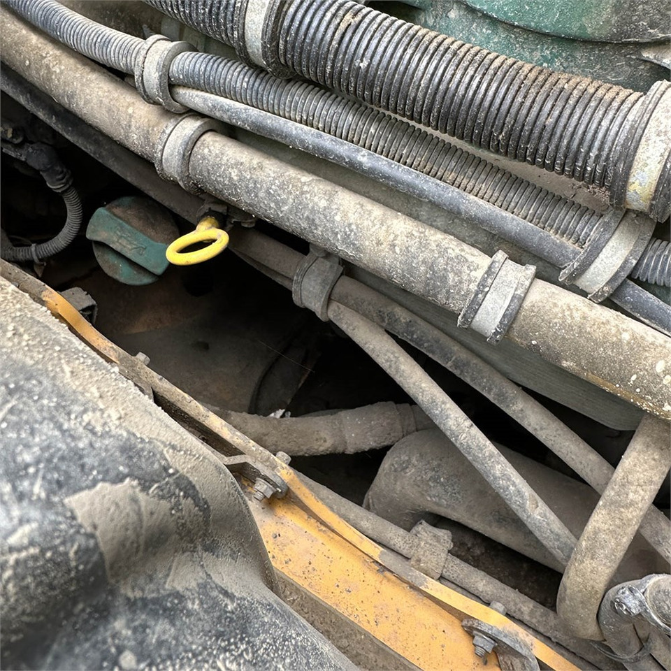 Kolový nakladač Volvo L120 H: obrázek 45