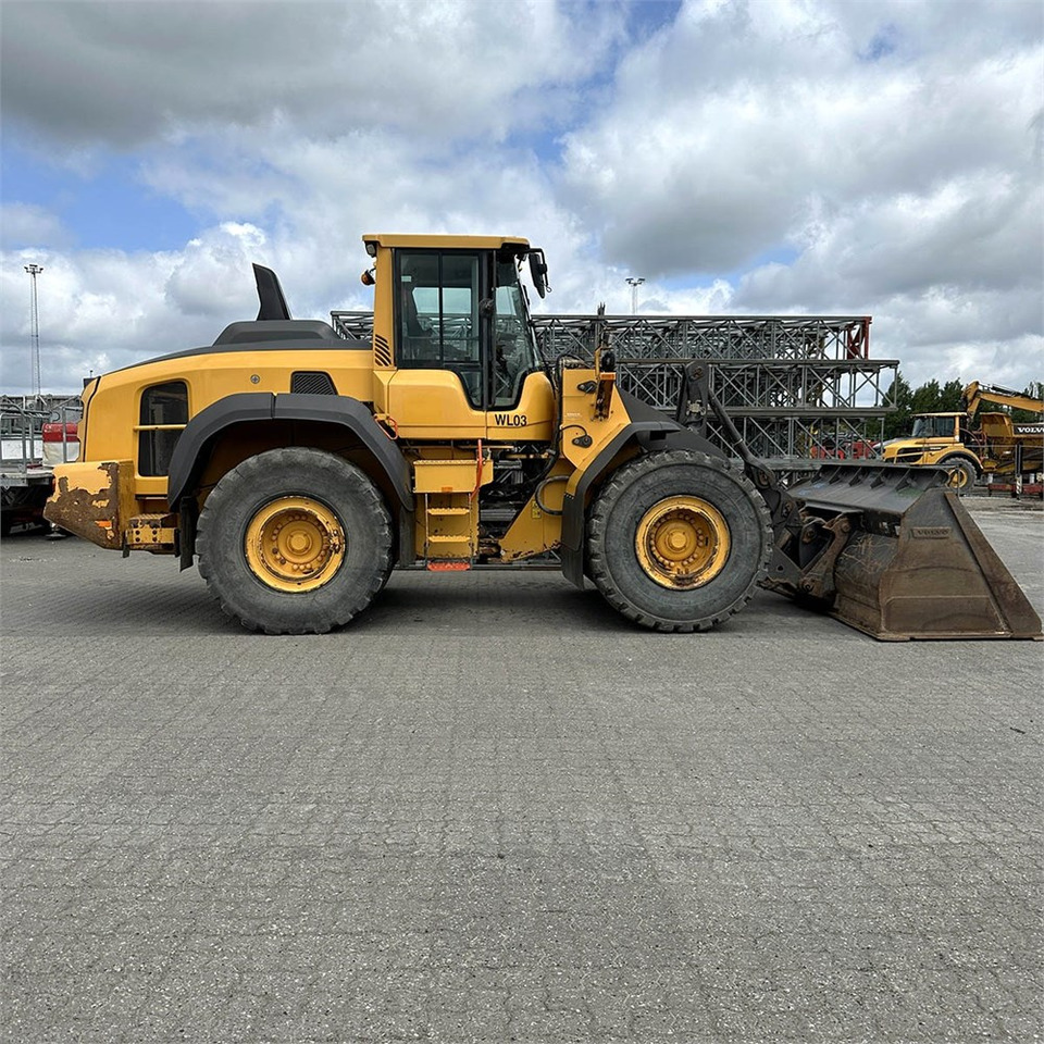Kolový nakladač Volvo L120 H: obrázek 8