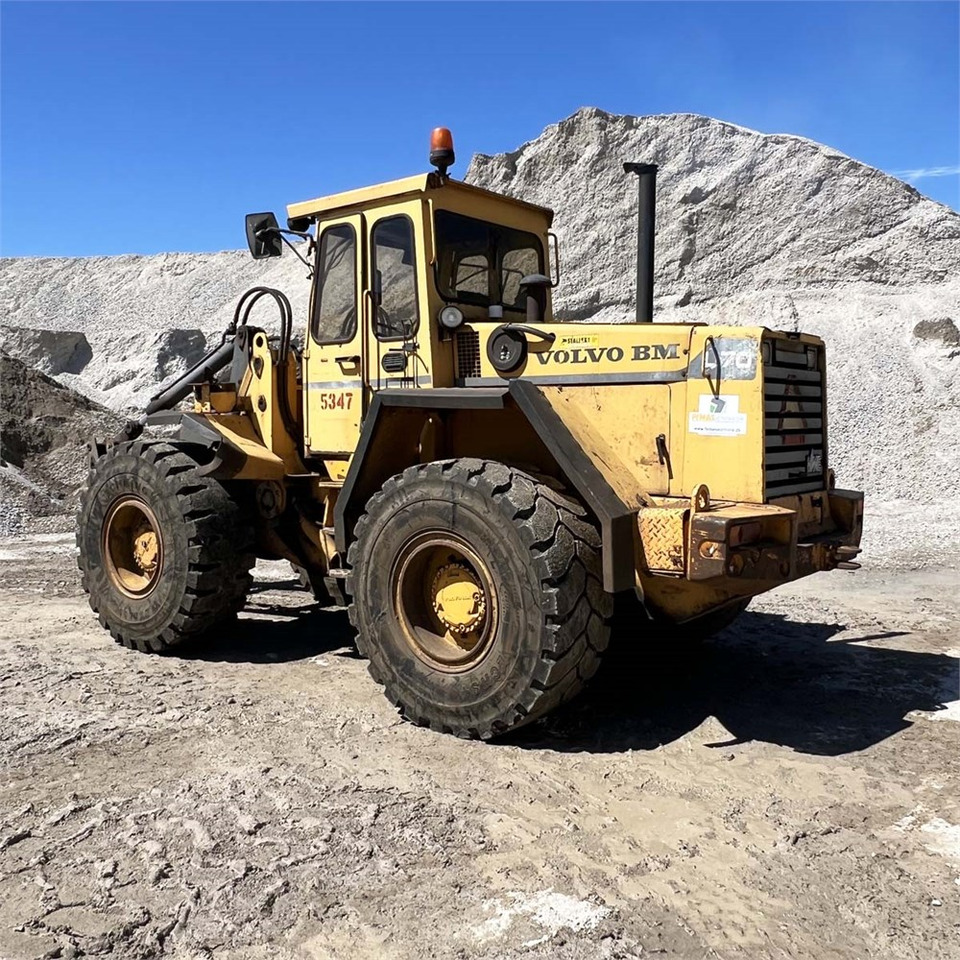 Volvo L70 - Kolový nakladač: obrázek 4 Volvo L70 - Kolový nakladač: obrázek 4